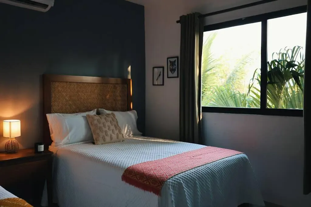 Casa Vallarta, Terraza & Piscina Bacalar